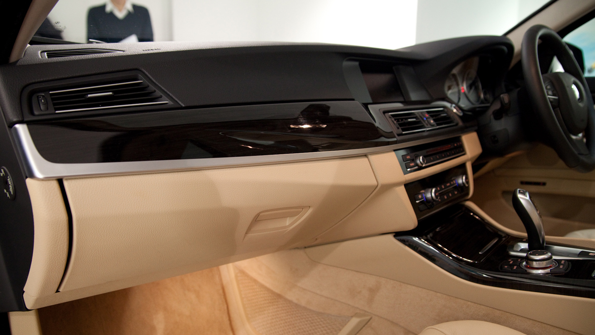 Name:  interior1.jpg
Views: 75817
Size:  359.0 KB