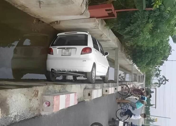 Name:  Parking.jpg
Views: 8655
Size:  51.6 KB