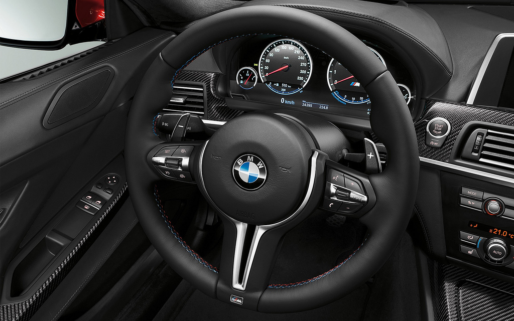 Name:  BMW M6 Steering Wheel.jpg
Views: 74035
Size:  282.9 KB