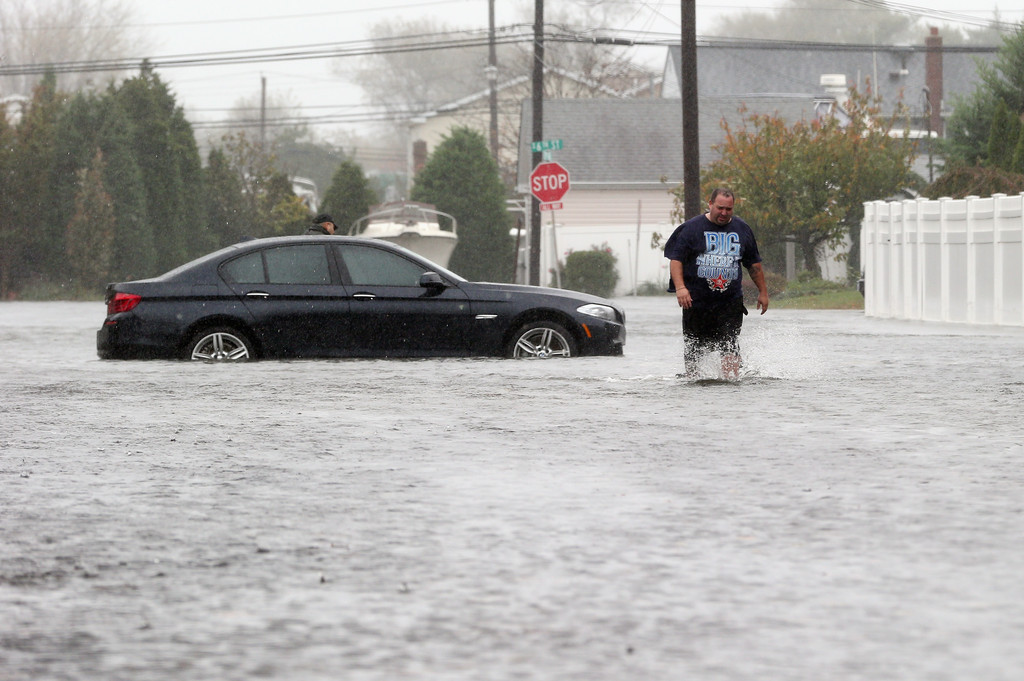 Name:  Joseph-Arpaio-f10-hurricane-sandy-2.jpg
Views: 19976
Size:  181.0 KB