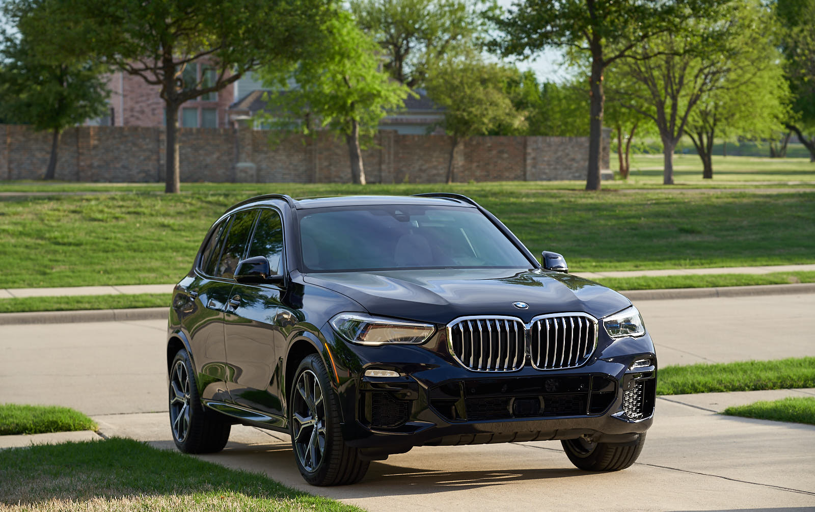 Name:  2019_BMW_X5_xDrive_ 27.jpg
Views: 4552
Size:  261.8 KB