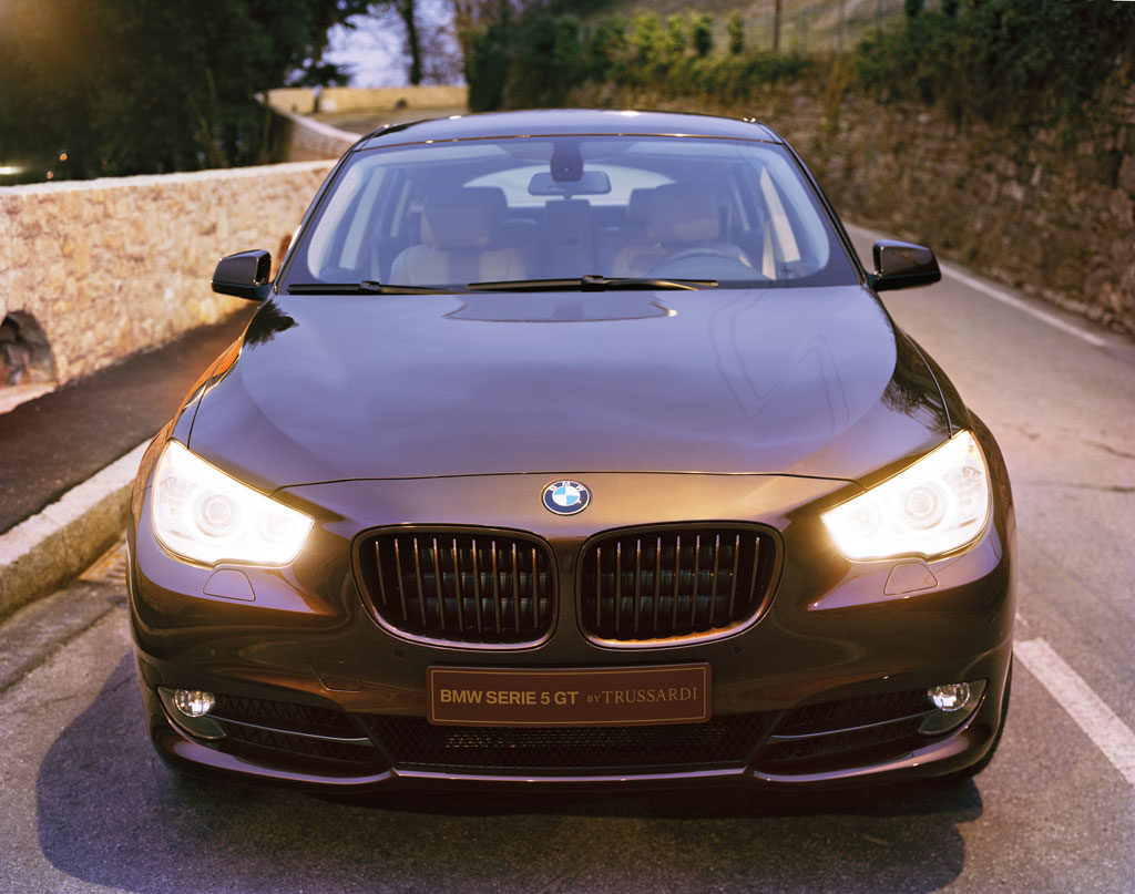 Name:  BMW-5-Series-GT-Trussardi-17.jpg
Views: 9496
Size:  148.2 KB