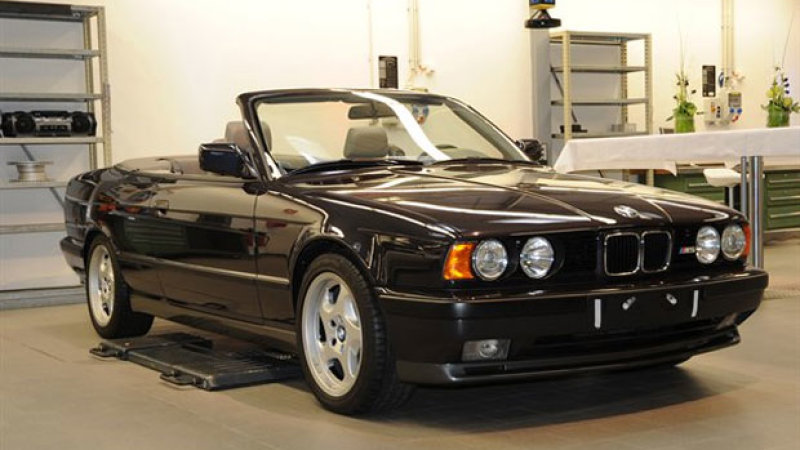 Name:  e34m5 cabrio  c00-1256843174.jpg
Views: 10860
Size:  73.9 KB