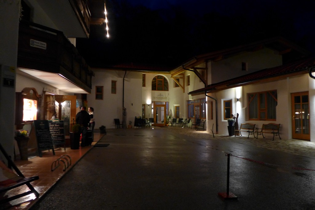 Name:  SchlossBlick Hotel near Kufstein, AustriaP1000934.jpg
Views: 13107
Size:  140.4 KB