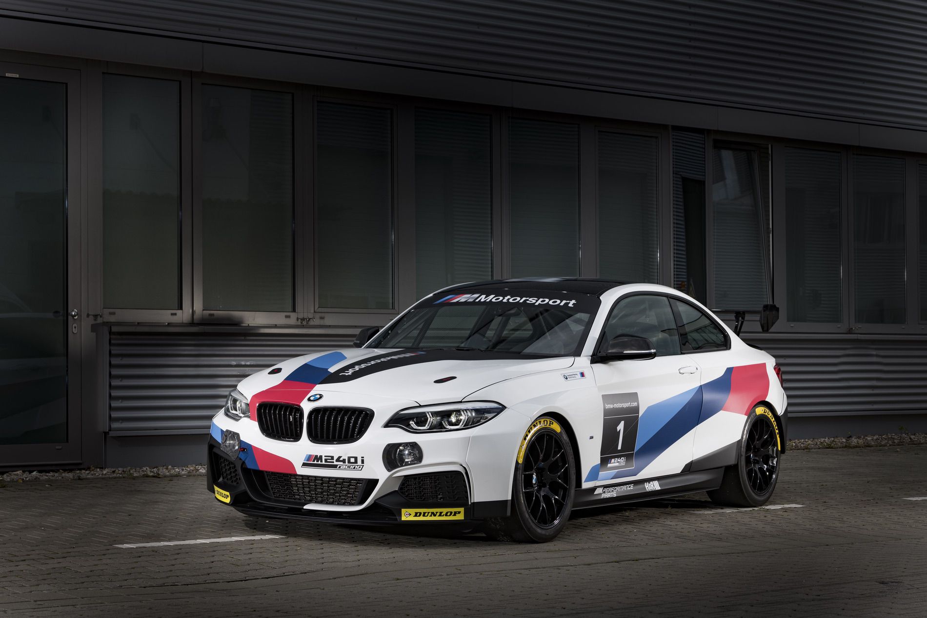 Name:  BMW-M240i-Racing-Car-04.jpg
Views: 11160
Size:  236.9 KB
