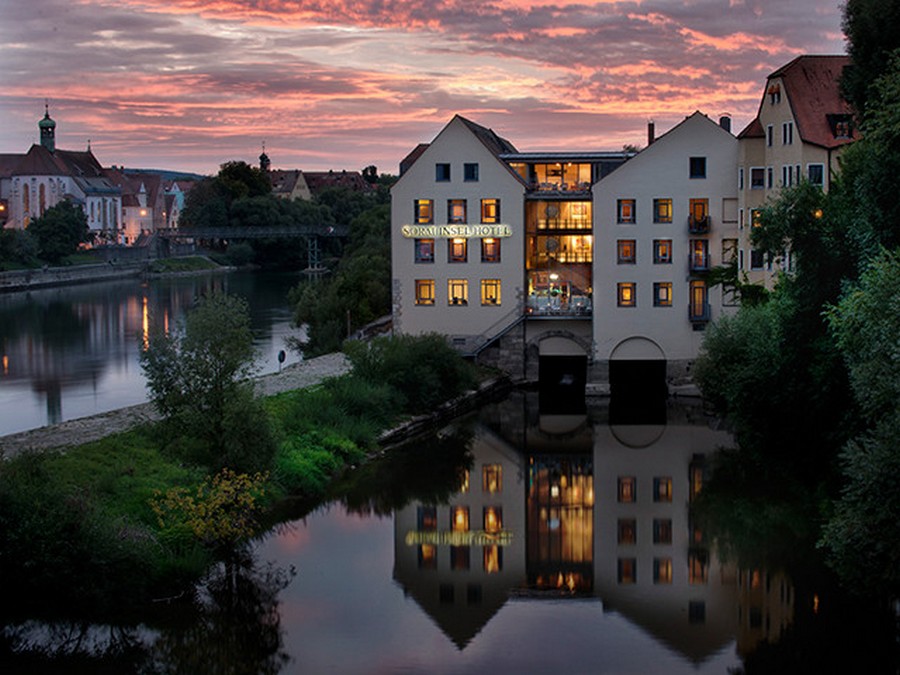 Name:  aussenansicht-02-hotel-regensburg-640.jpg
Views: 11144
Size:  142.8 KB